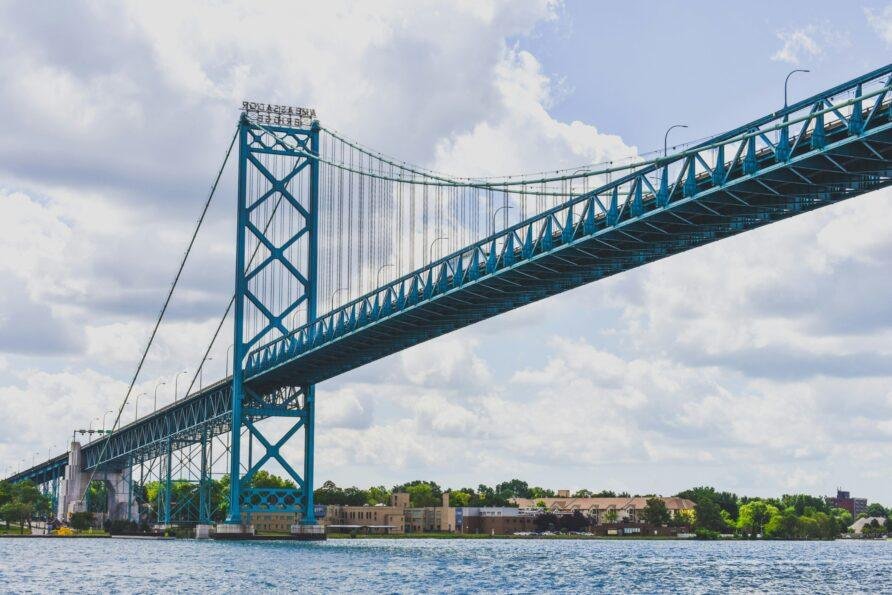 Self-Managing vs Hiring an Airbnb Property Manager in Windsor: What’s Worth It?